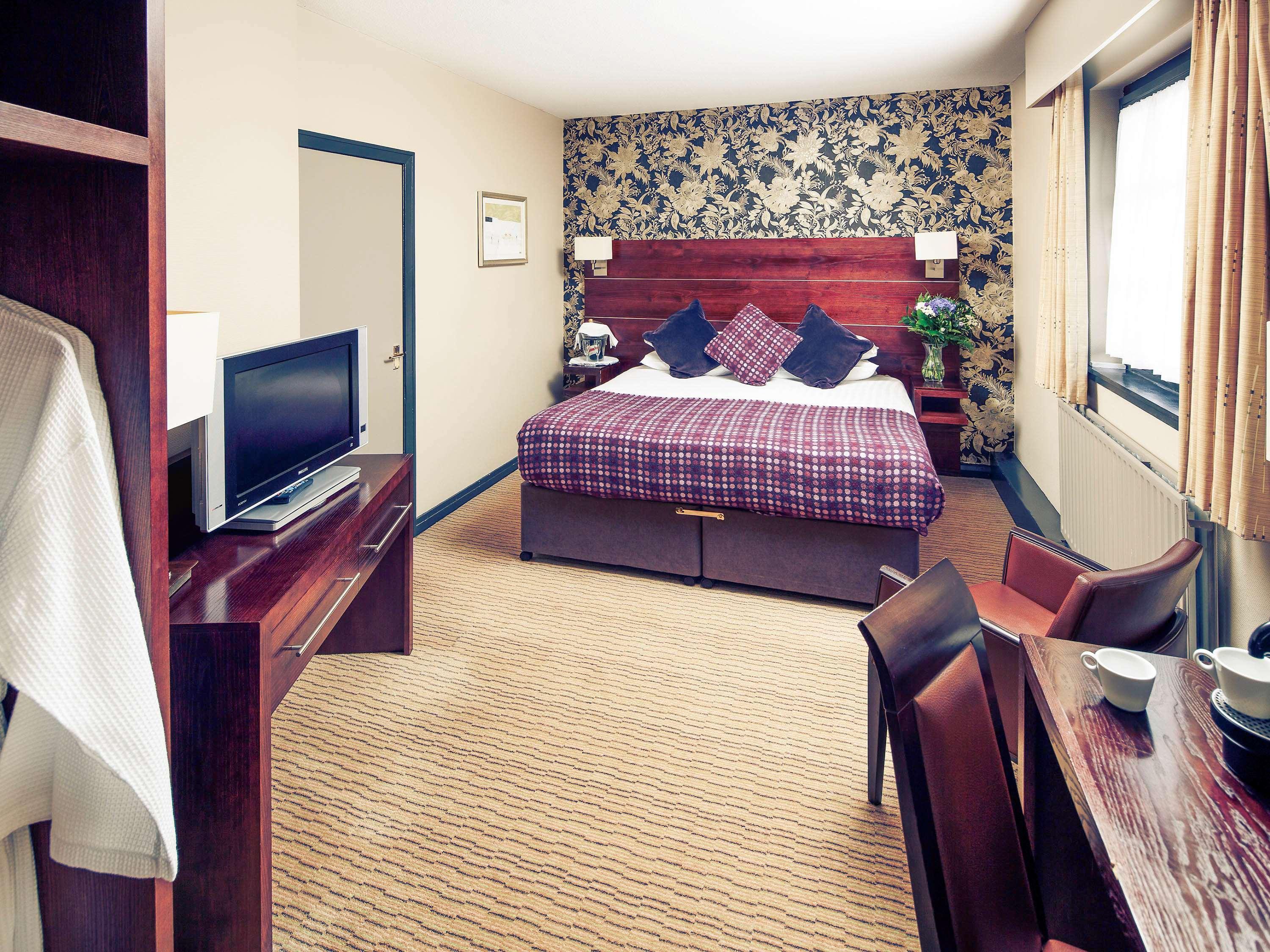 Mercure 3*